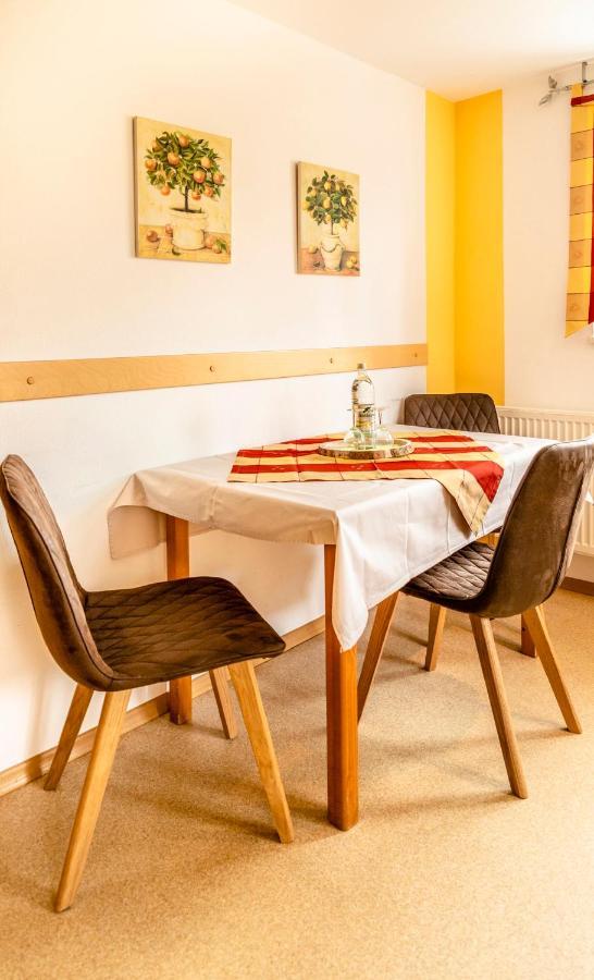 Bartlhof-Ferienwohnungen-Zimmer Burglengenfeld Kültér fotó